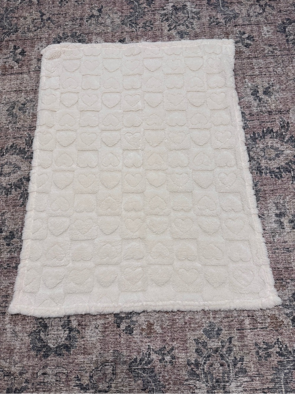 Cream Plush Heart-Pattern Baby Blanket